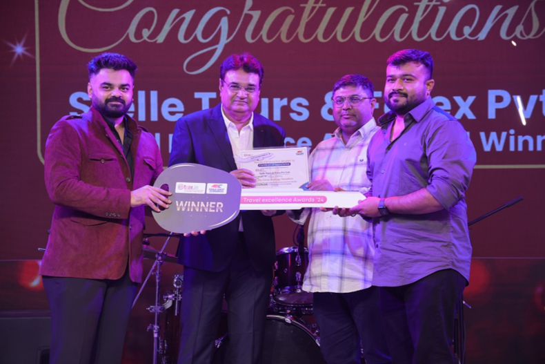 ETRAV-Tech-and-Eagle-Crest-DMC-host-spectacular-award-show-in-Ahmedabad-for-500-plus-agents-Travel-Trade-Journal